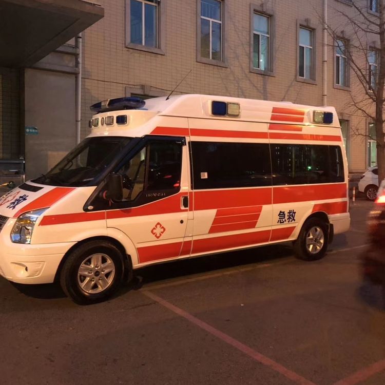 凯里夜间租赁救护车护送病人转院：安全转运的 8 大核心注意事项